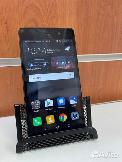 Смартфон Huawei P8 lite 2/16GB