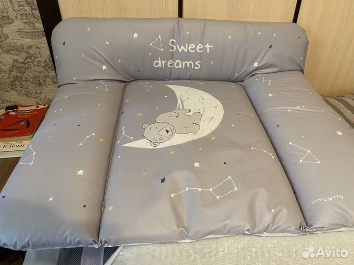 Матрас на пеленальный комод или стол