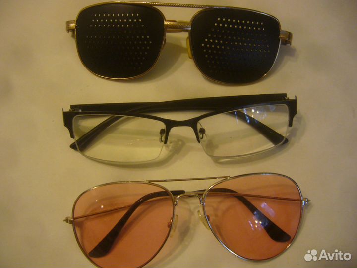 Очки разные для коррекции зрения и с диоптриями