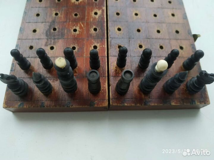 Шахматы. Карандаш