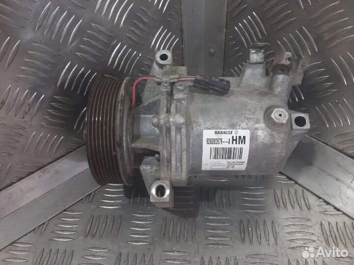 Компрессор кондиционера Renault Kaptur H4M