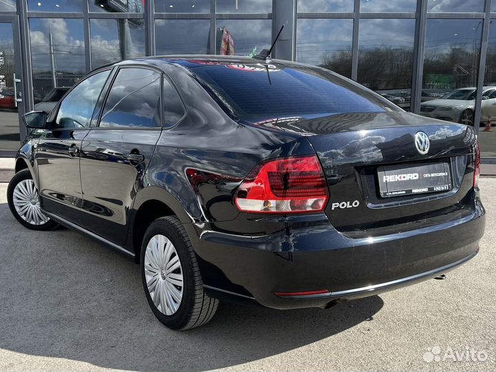 Volkswagen Polo 1.6 AT, 2017, 96 031 км