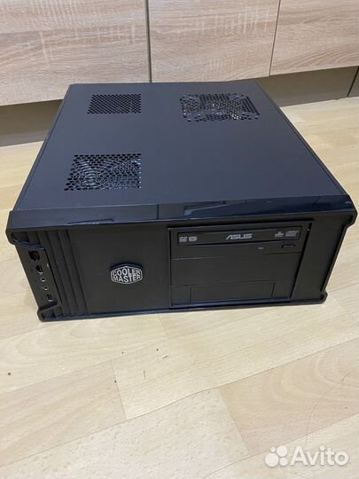 Amd phenom II x4 965 /12gb/ssd+hdd/R7 250