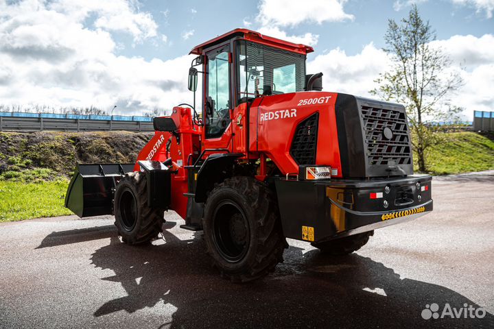 Фронтальный погрузчик Redstar 2500, 2023