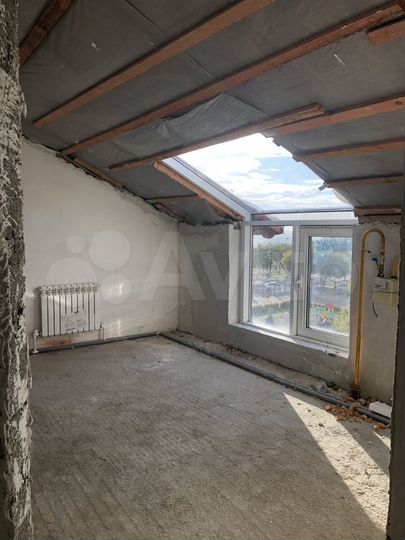 1-к. квартира, 42 м², 4/4 эт.