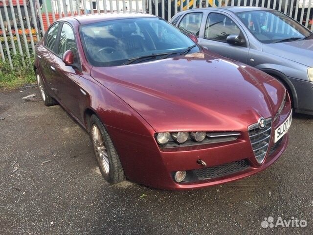 Разбор на запчасти Alfa Romeo 159