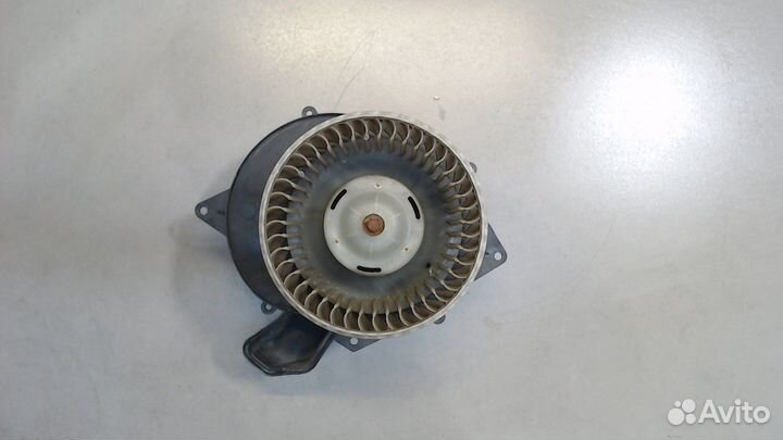 Двигатель отопителя Dodge Magnum, 2005