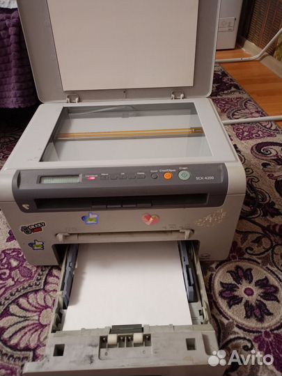 Принтер лазерный бу