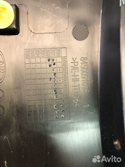 Накладка переднего крыла для Лада Ларгус Кросс FL