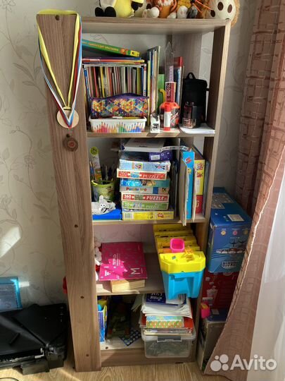 Компьютерный стол