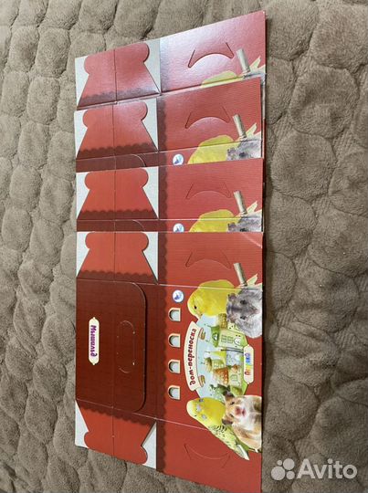 Товар для попугаев, хомяков