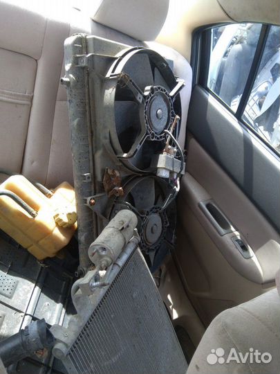 Радиатор кондиционера Chery fora Estina 1