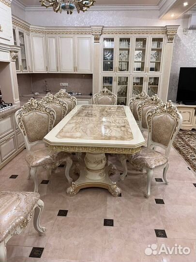 Столы и Стулья