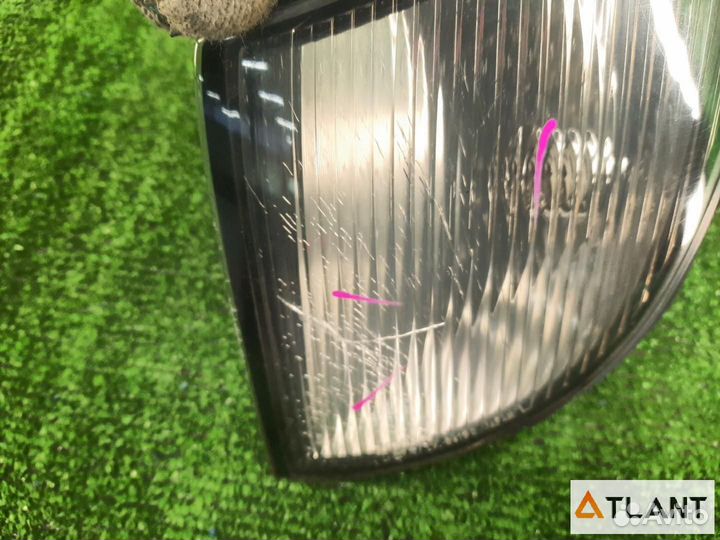 Габарит передний левый nissan stagea