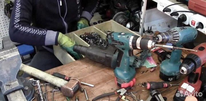 Помощник мастера по ремоту электротехники