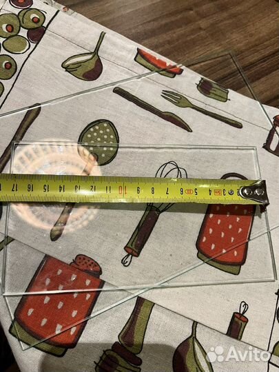 Стекло для выкладки вкусняшек