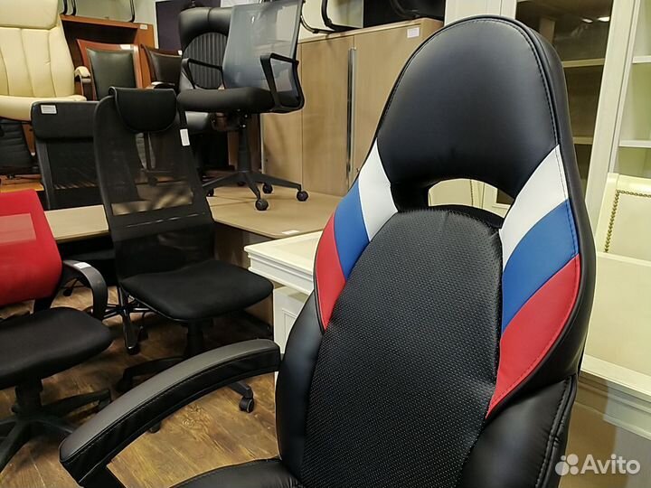 Кресло руководителя алонсо-флаг экокожа новый