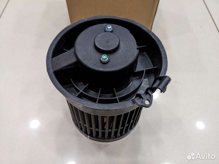 Мотор отопителя X-trail T32 / Qashqai II