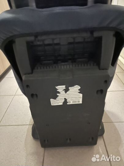 Автомобильное детское кресло от 9 до 36 кг