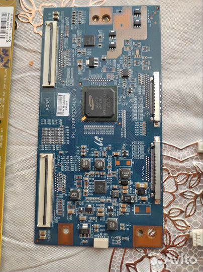 Пульт управления Philips 32pfl5507t/60