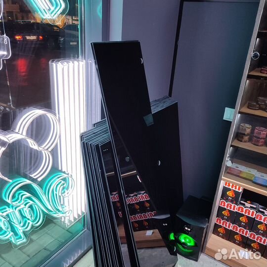 Тонировка и освещение витрин табачных магазинов