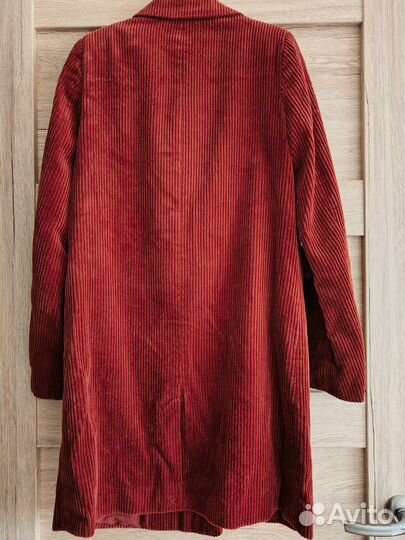 Вельветовое пальто 40 42