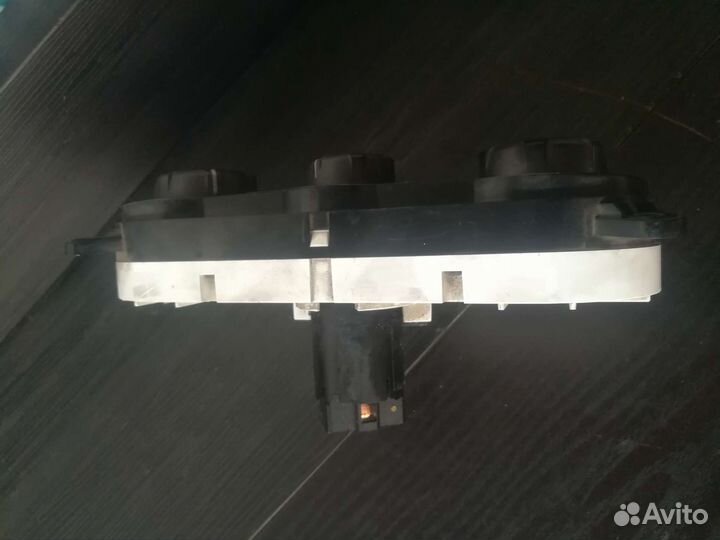 Блок управления климатом Hyundai Matrix