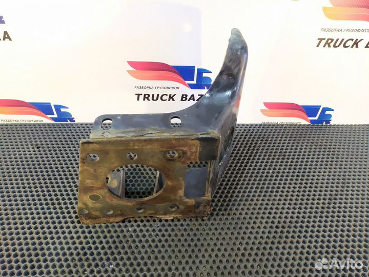 Кронштейн бампера правый Man L2000, Man TGL