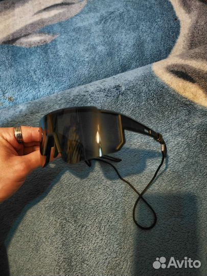 Солнцезащитные очки (велосипелные)