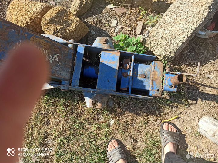 Домкрат гидравлический подкатной бу 30т