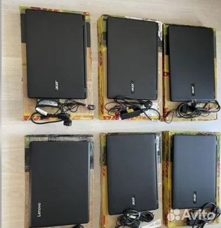 Ноутбуки с закрытых магазинов и витрин