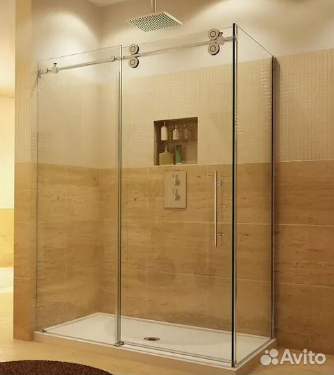 Стеклянные душевые перегородки под заказ