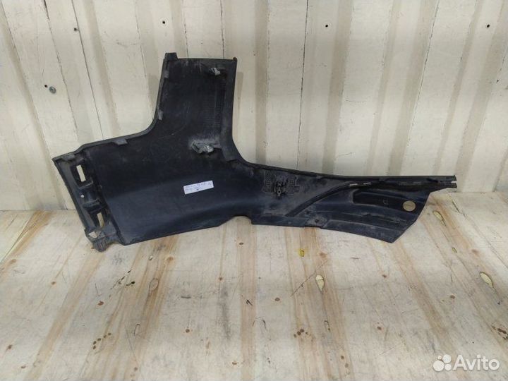 Накладка бампера передняя левая Peugeot 3008 2