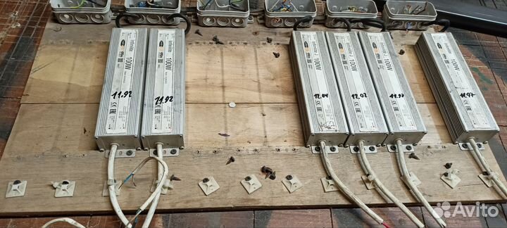 Блок питания 100w.12v