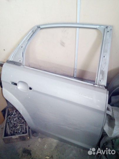 Дверь задняя Ford Focus 2+