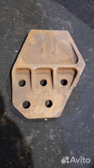 Бокорез Komatsu PC400 левый 208-70-34160