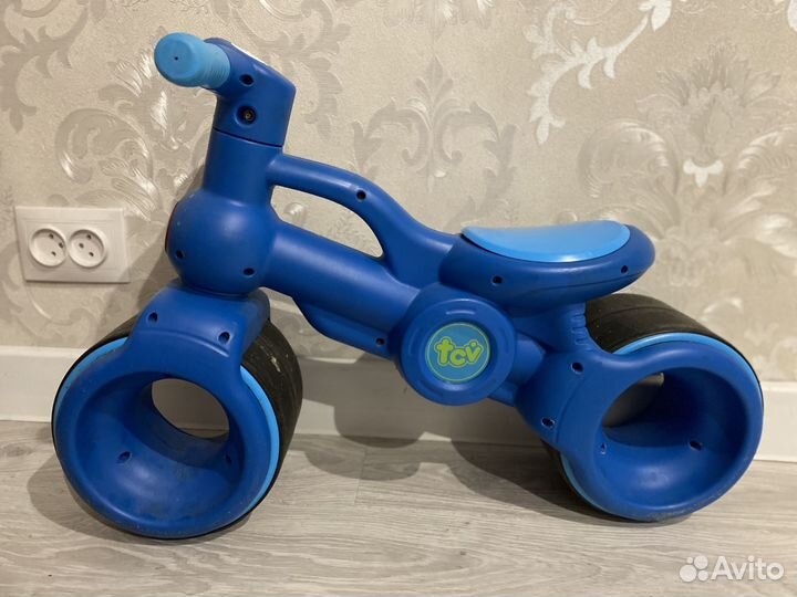 Продам детский беговел