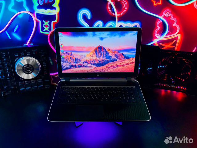 Ноутбук HP Intel Core i3 GeForce