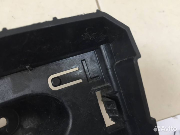 Кронштейн Skoda Karoq 2017