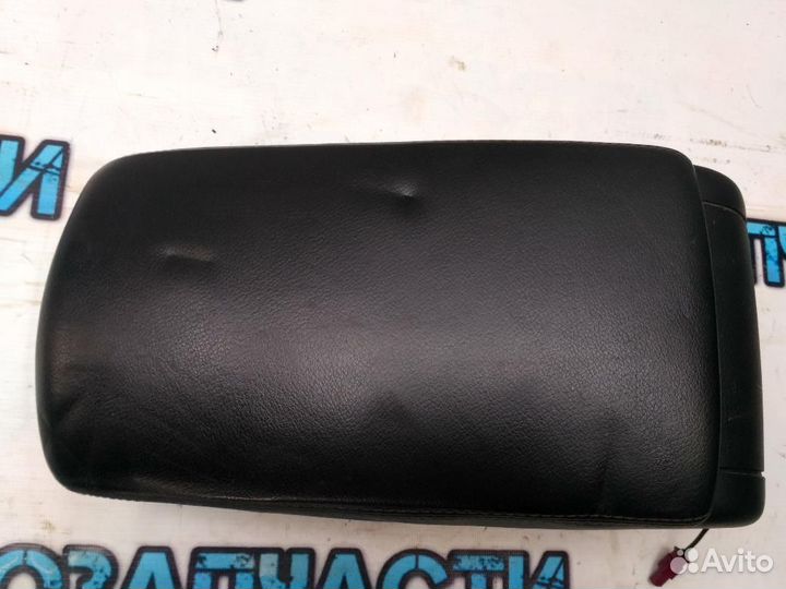 Подлокотник Audi A6 С6 2007 4F08642096PS Удовлетво