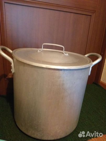 Кастрюли больш.Чашки.Бидоны.всё алюминий.б/у