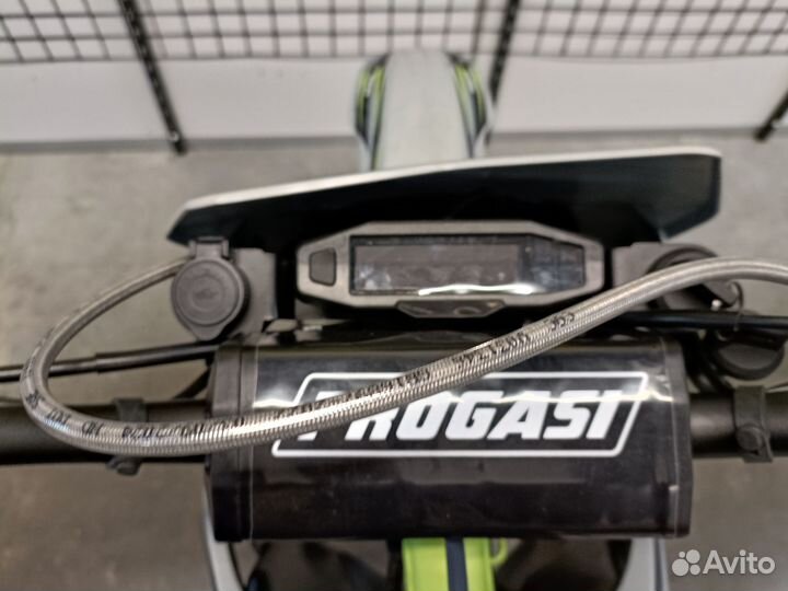 Эндуро. Кроссовый мотоцикл Progasi Palma 300