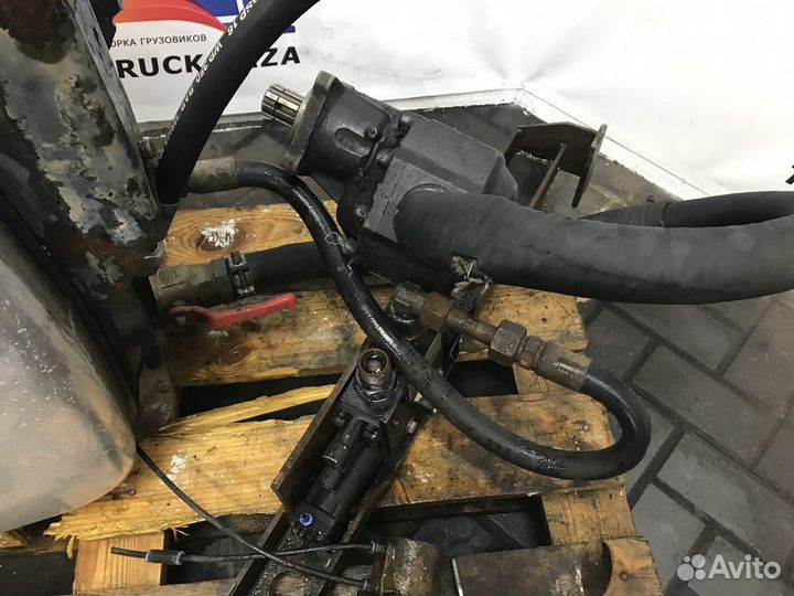 Бак гидравлический в сборе Man TGS