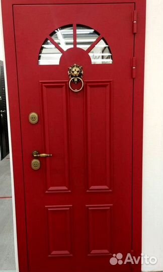 Входная металическая дверь