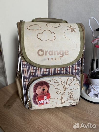 Рюкзак школьный