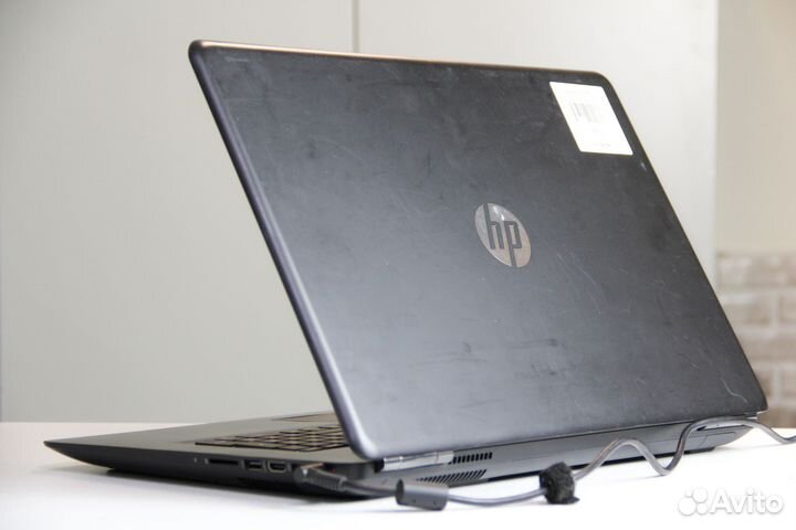 Мощный и универсальный HP 17-ab321ur