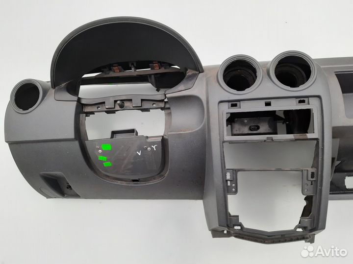 Торпедо Рено Логан 2005 2009