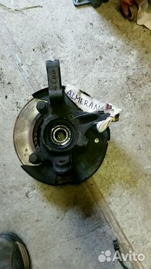 Поворотный кулак Nissan Almera N15