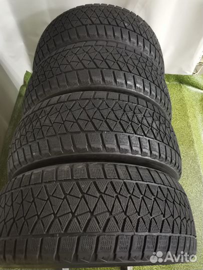 Bridgestone Blizzak DM-V2 255/55 R19