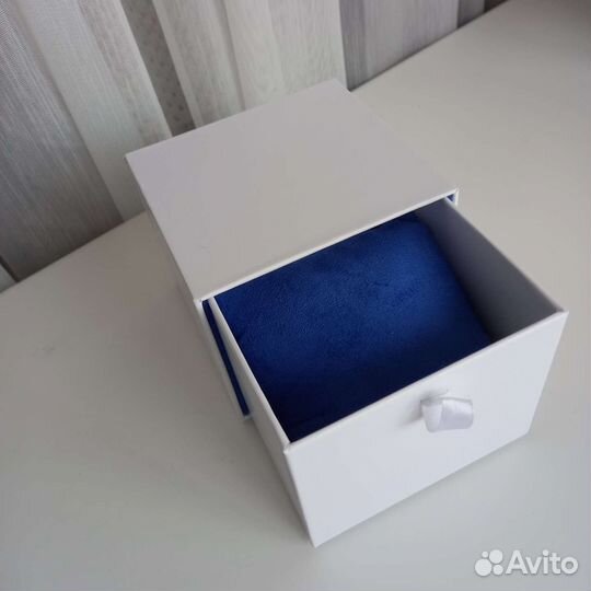 Коробка подарочная